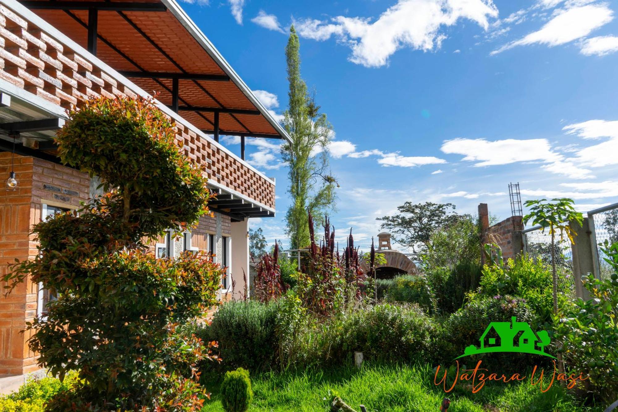 Watzara Wasi Cottage Familiar Camprestre Y Lofts En Cotacachi Exterior photo